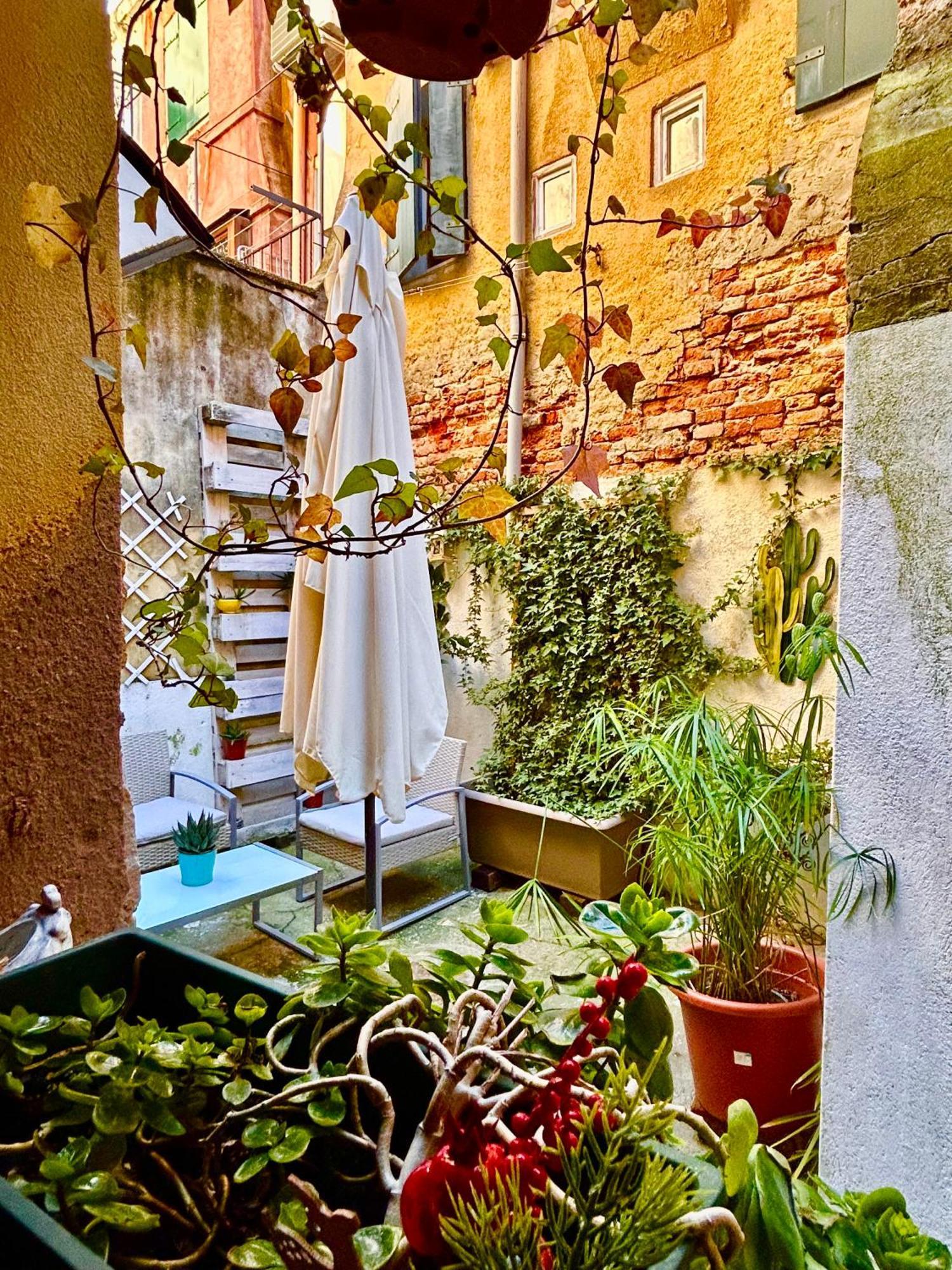 Ca 3 Leoni - Romantic House In The Heart Of Venice Exterior photo